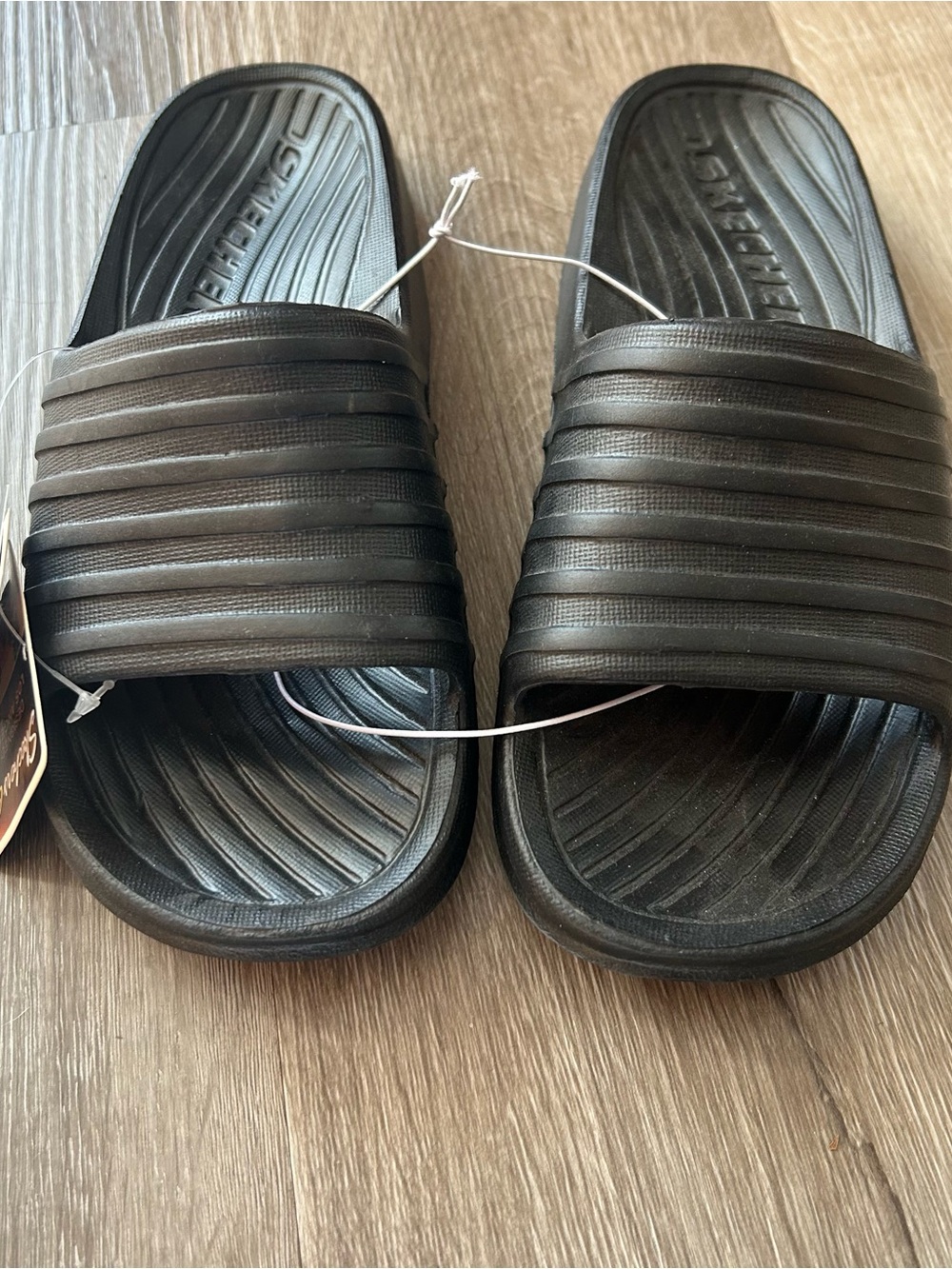 Skechers Women's Size 6 Black Slide Recovery Sandals